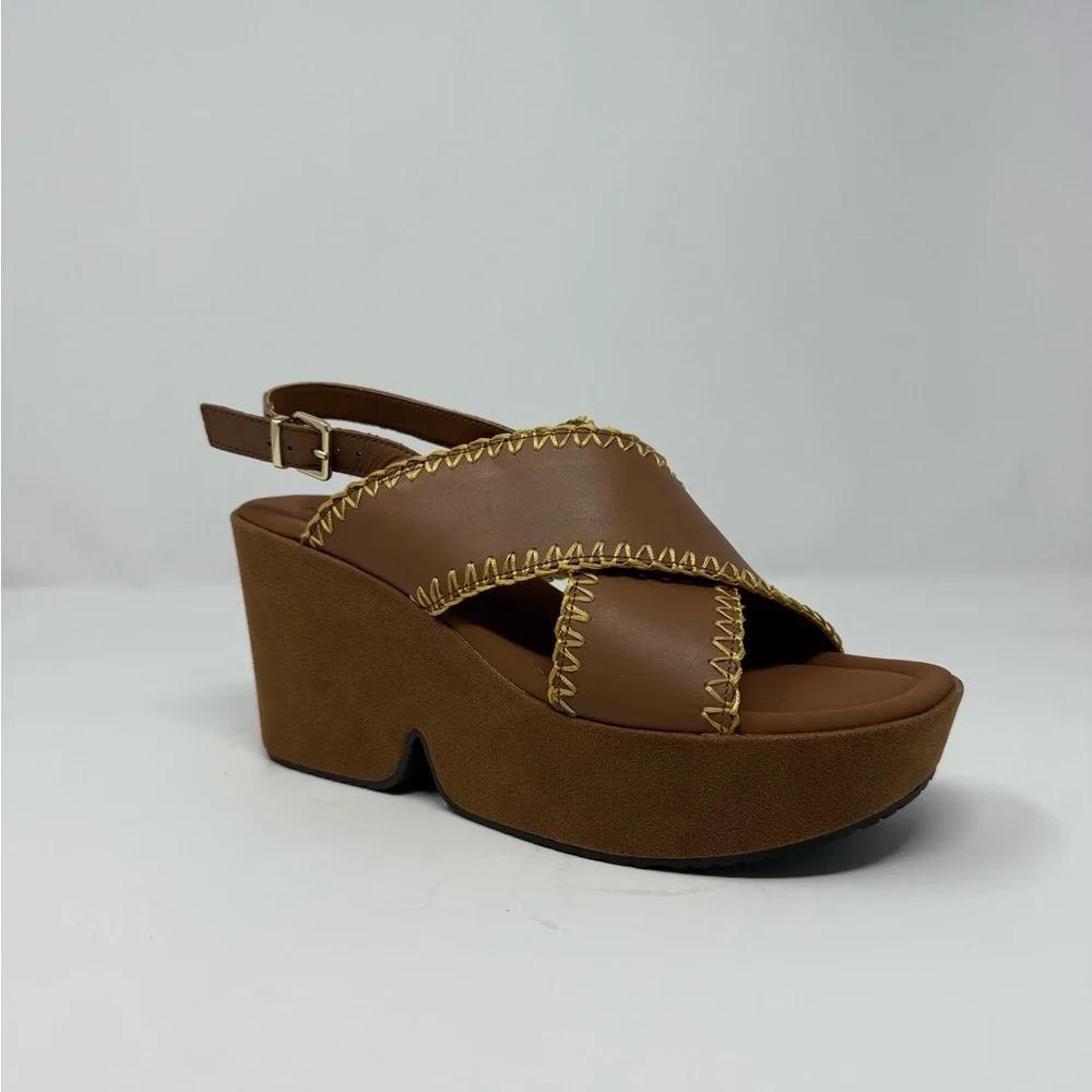 NWOT Naked Feet Tofino Heeled Sandals Size 8.5